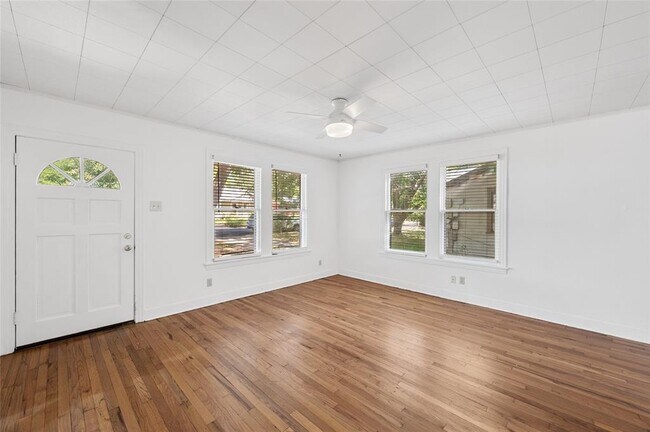 Foto del edificio - 3511 Werner Ave