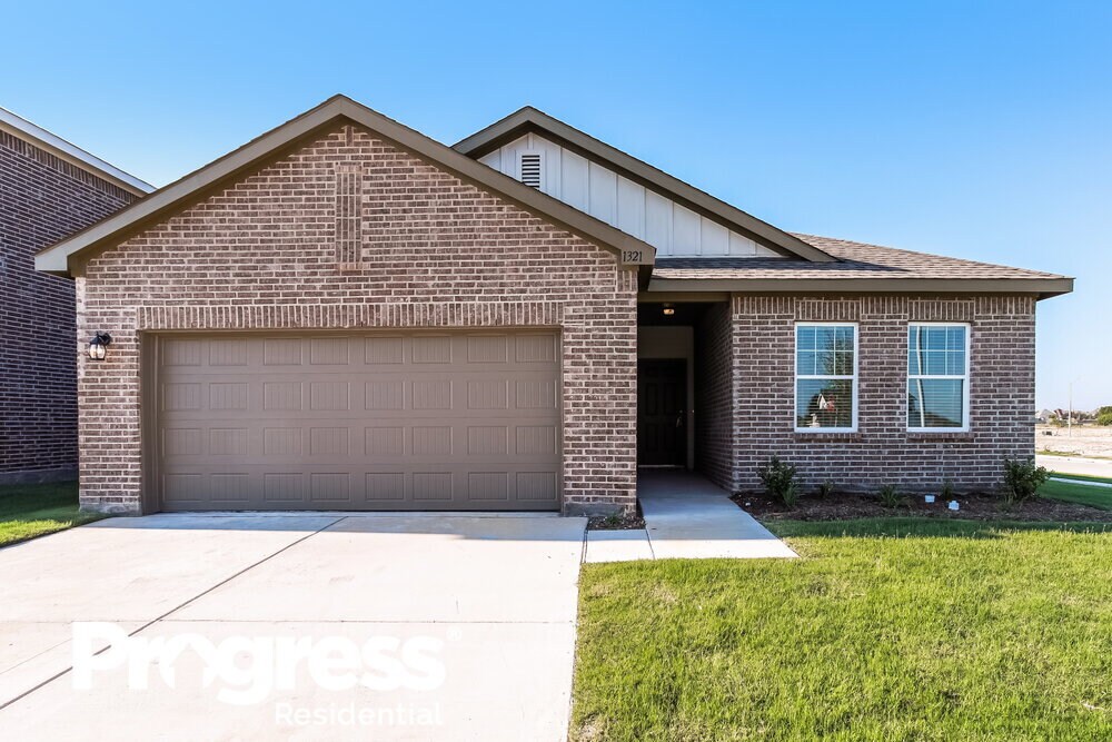 1321 Escondido Dr, Haslet, TX 76052 House for Rent in Haslet, TX