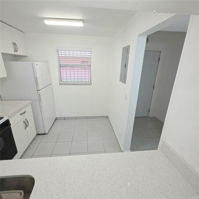 Foto del edificio - 19771 SW 114th Ave