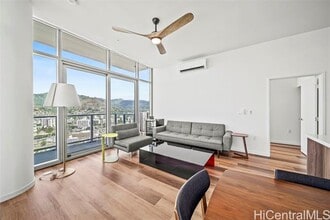 Building Photo - 1515 Liona St