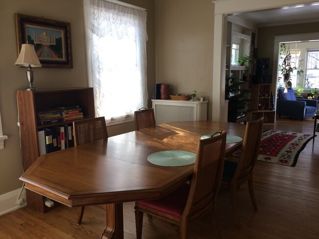Dining Room - 512 Islington St
