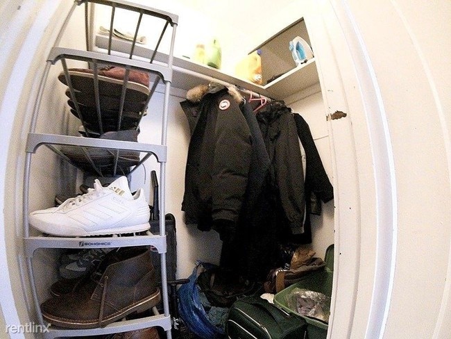 Building Photo - 1511 W Irving Park Rd