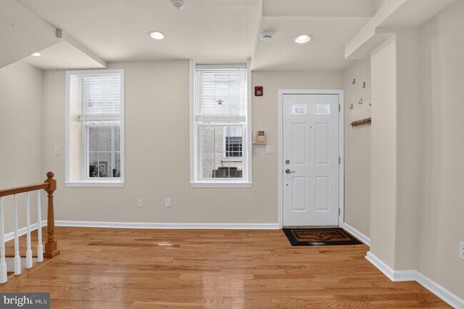 Foto del edificio - 1027 N 4th St