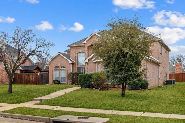 Foto del edificio - 3921 Harrison Ct