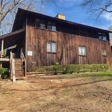 Building Photo - 7 Quail Run