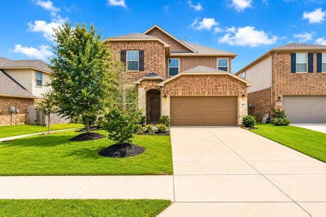Building Photo - 5047 Royal Amber Ln