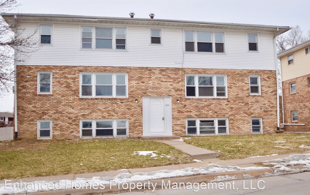 Primary Photo - 3520 Bridge Ave