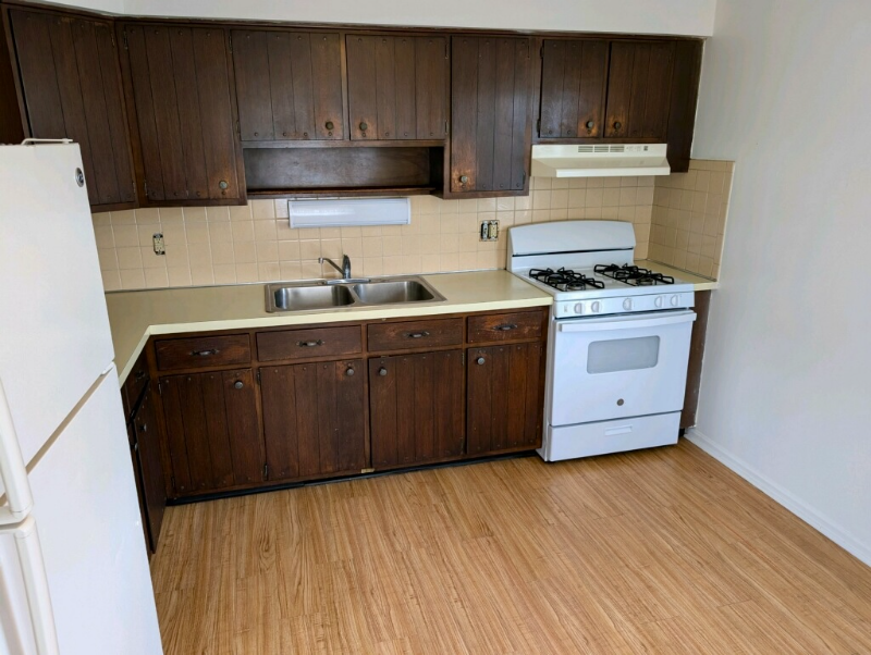 Foto principal - 642 W Main St