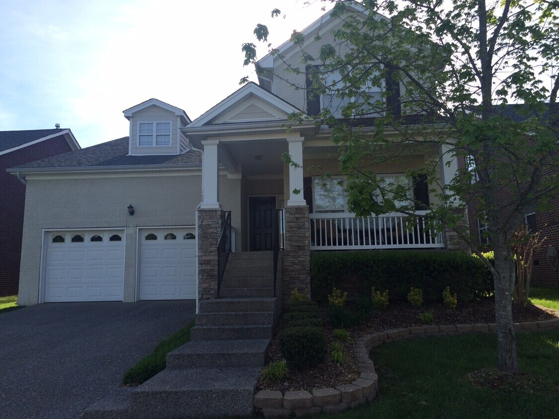 1006 Dunrobin Dr, Franklin, TN 37067 House for Rent in Franklin, TN