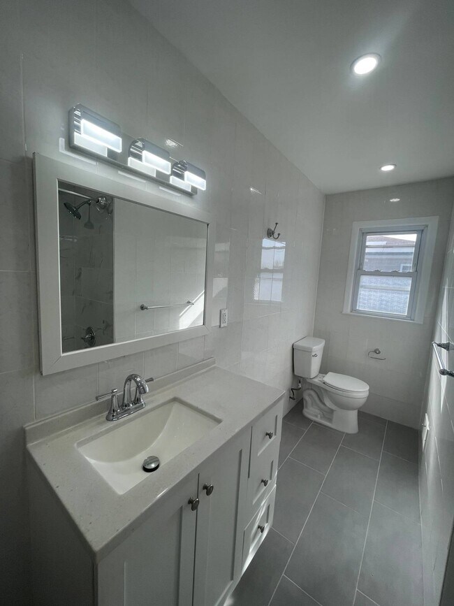 Foto del edificio - 257-25 147th Rd