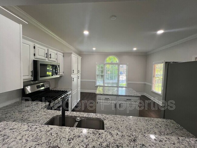 Building Photo - 6409 Spyglass Dr