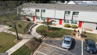 Building Photo - 4550 Washington