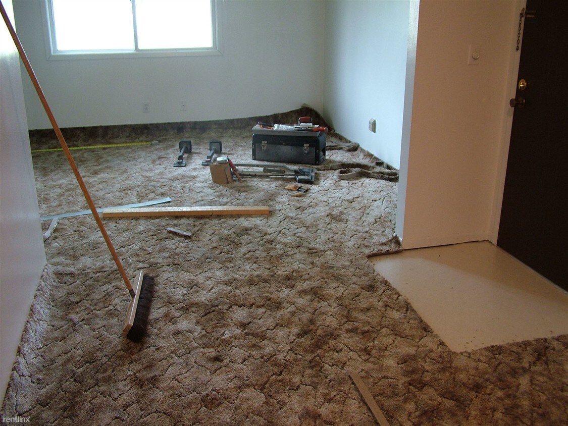 Primary Photo - 2 br, 1 bath Apartment - 203 Woodwind Court