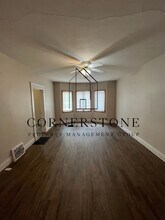 Building Photo - 2017 10th Ave N