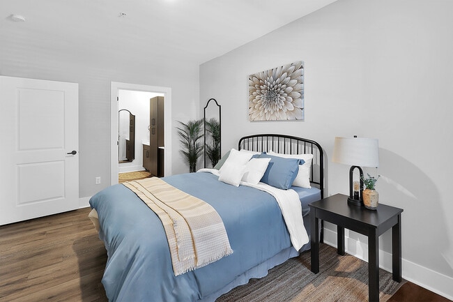 Building Photo - Pointe Grand Jacksonville West