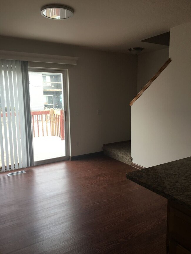 Foto del edificio - 1405 Glacier Hill Dr