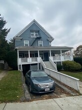 Building Photo - 85 Grandview Ave