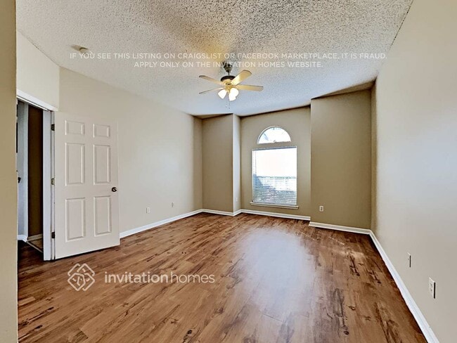 Foto del edificio - 1451 Loblolly Ct