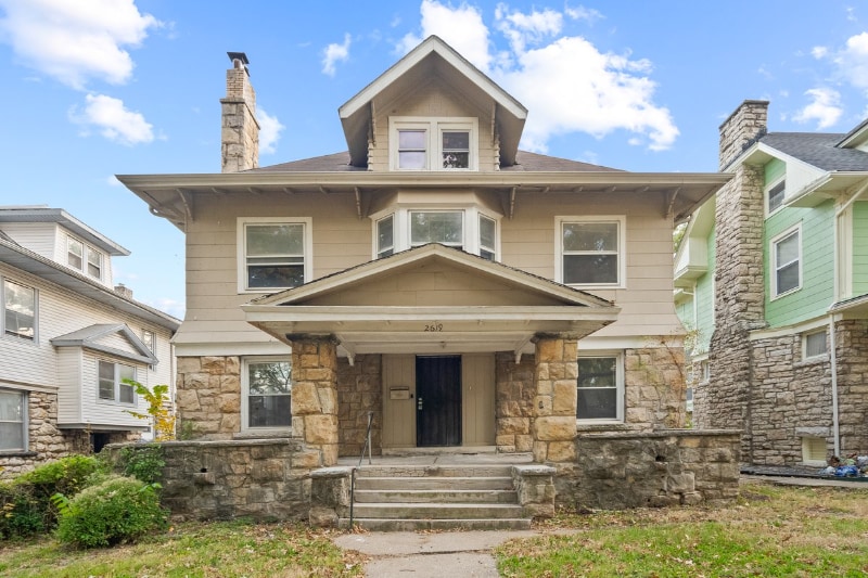 Primary Photo - 2619 Lockridge Ave