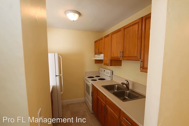 Foto del edificio - 1 br, 1 bath House - 1761 Eastern Rd