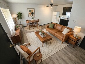 Building Photo - 126 Poplar St