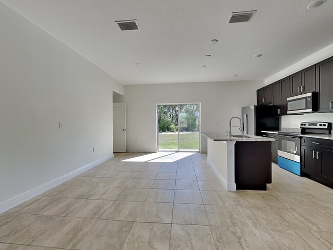 Foto del edificio - 14939 SW 24th Cir