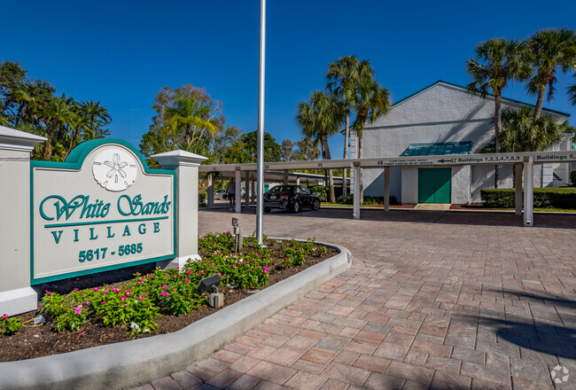 Entrada - White Sands Village Condominiums