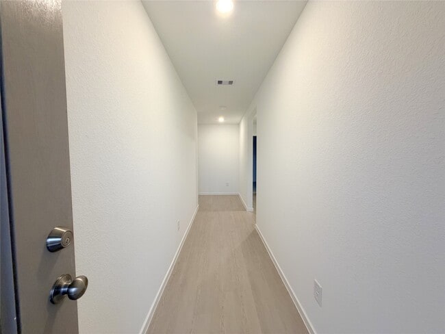 Building Photo - 28810 Golden Wheat Ct