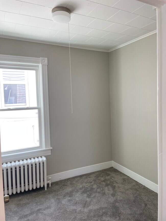 Building Photo - 2320 15th St