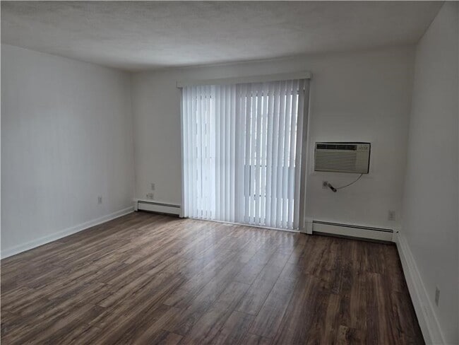 Foto del edificio - 172 Summer St