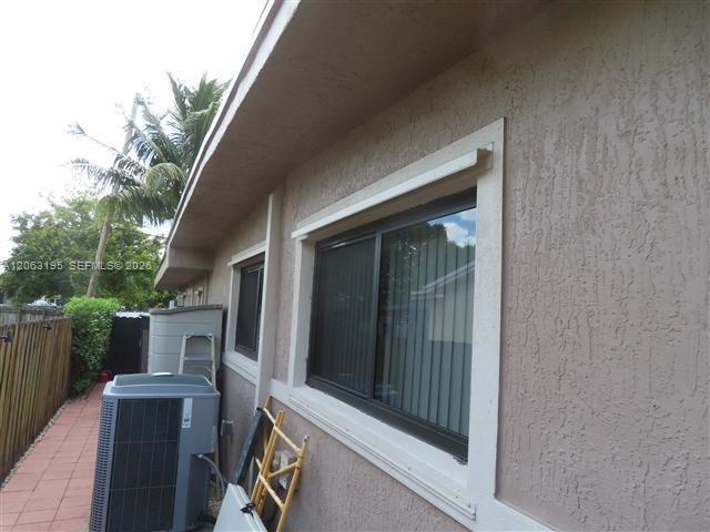 Foto del edificio - 3760 NW 197th St