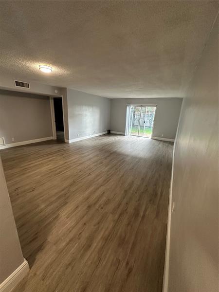 Foto del edificio - 1740 NW 60th Ave