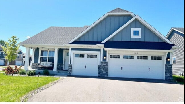 Building Photo - 12750 Erskin Circle NE