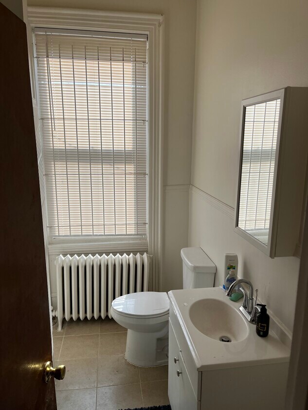 Foto del edificio - 4433 N 18th St