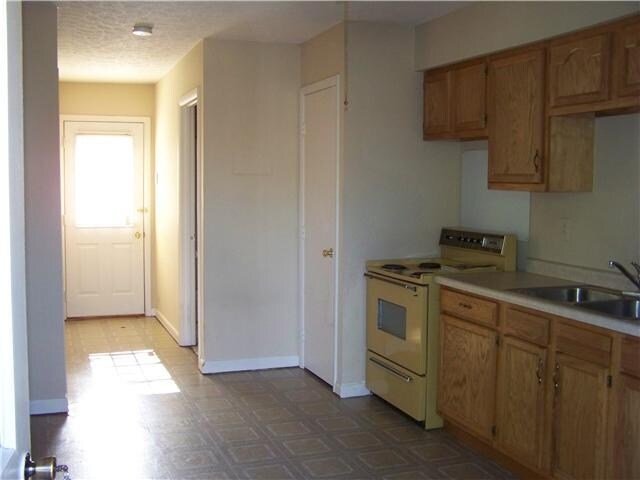 Unit Interior - 104 N Grant St