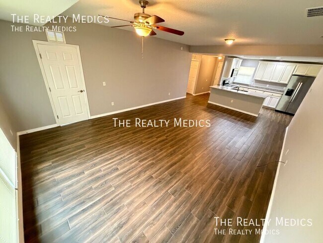 Foto del edificio - 2615 Fair Oaks Dr