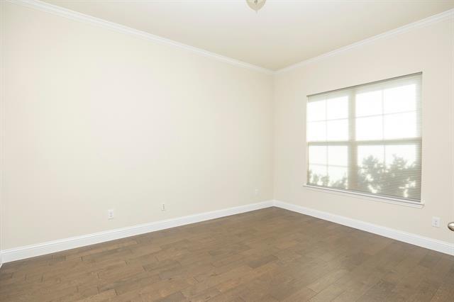 Foto del edificio - 5313 Basham Ln