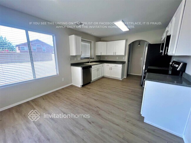 Foto del edificio - 11525 E Persimmon Ave