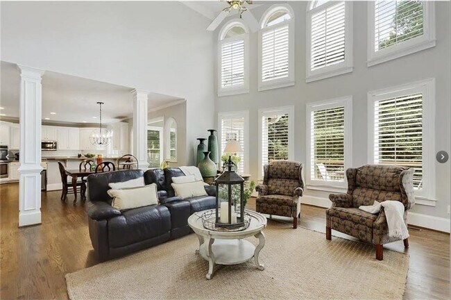 Building Photo - 205 Rod Ct
