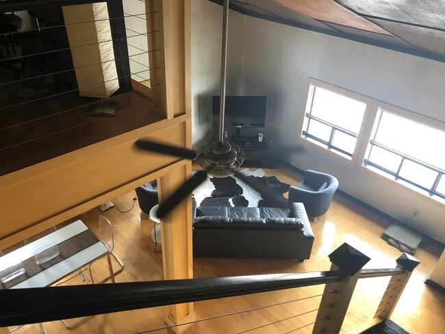 University Tower Upgraded Pent House! - University Tower Upgraded Pent House!