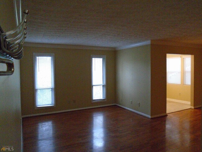 Foto del edificio - 5155 Roswell Rd