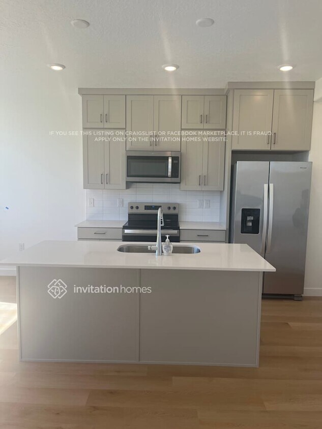 Foto principal - 6067 Lower Brk Ln