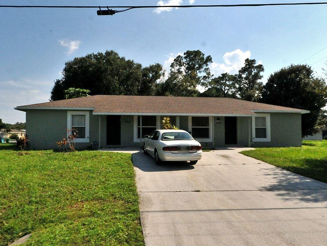 Primary Photo - 6603 Palomar Pkwy