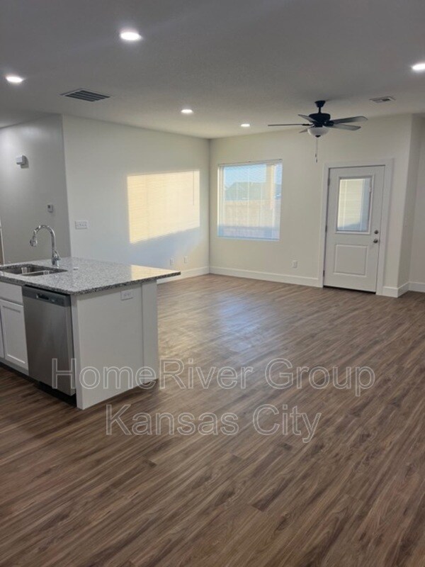 5760 E Bristol St, Bel Aire, KS 67220 Townhome Rentals in Bel Aire KS