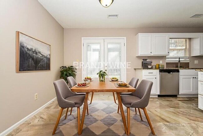 Foto del edificio - 35 Hampton Oaks Dr