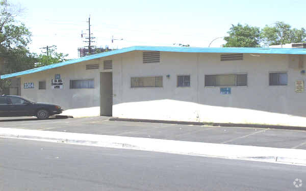 Building Photo - Casa Del Caballero Apartments