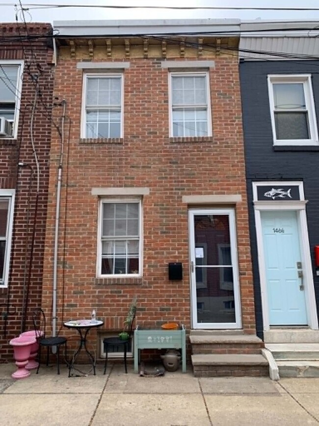 Building Photo - 1464 E Wilt St