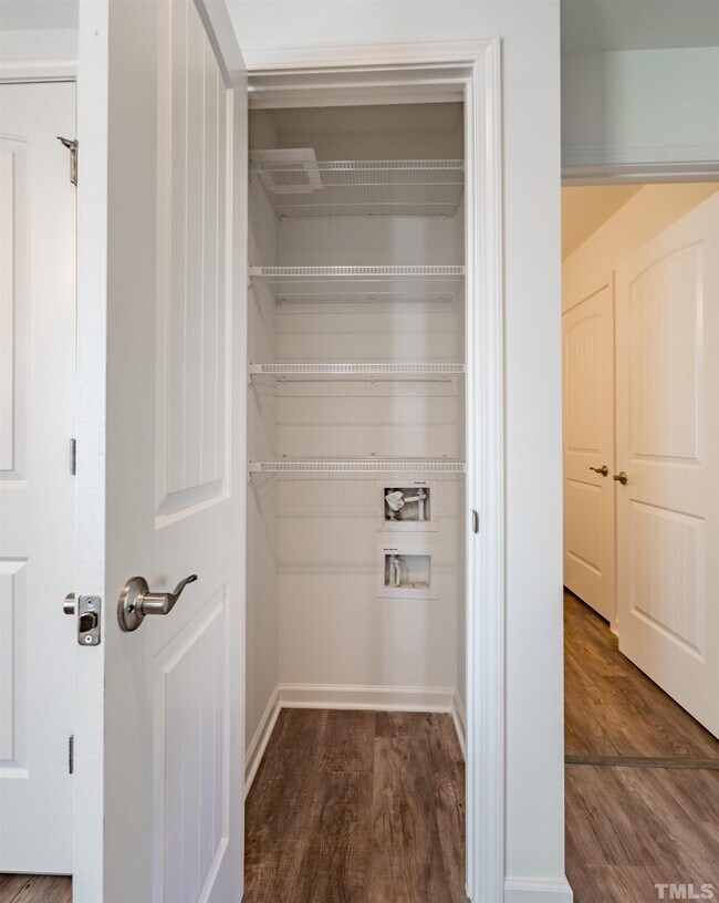 Building Photo - 524 Hobkirks Pl