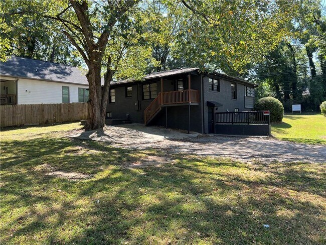 Foto del edificio - 1215 Westview Dr SW