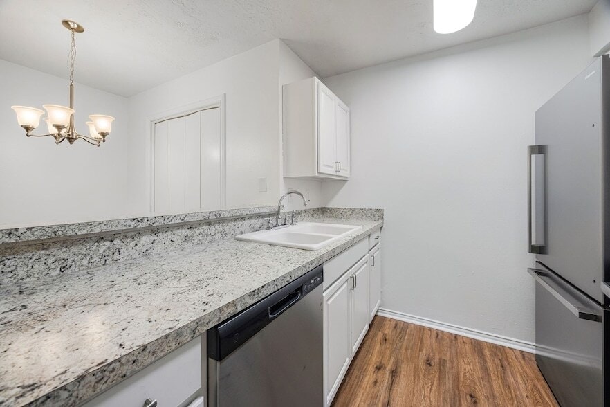 Photo - 3224 Timmons Lane Unit 128